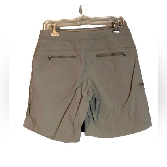 L.L.Bean‎ cargo short. Size 8 - Picture 15 of 15